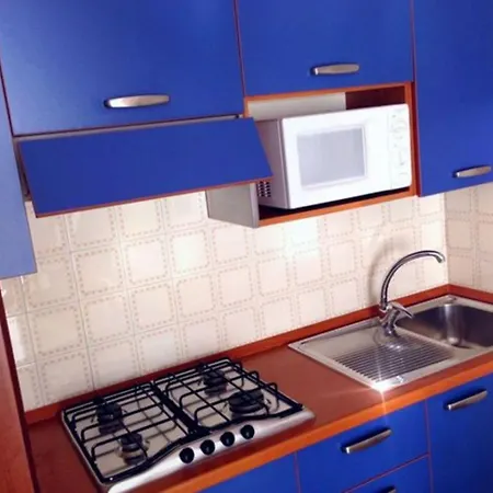 Apartment Elegant Near The